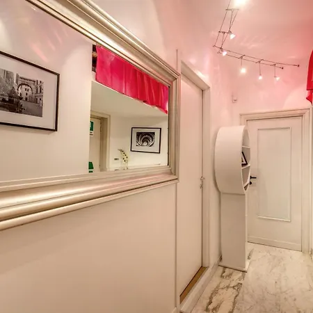 Vatican Suites 2